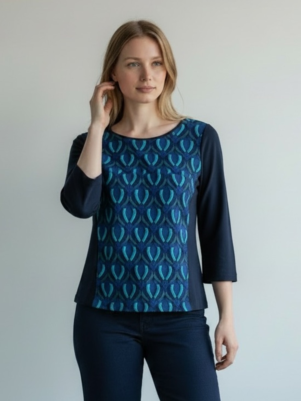 CLUB MONACO Micki Navy Scuba Ponte Knit Embroidered Top XS